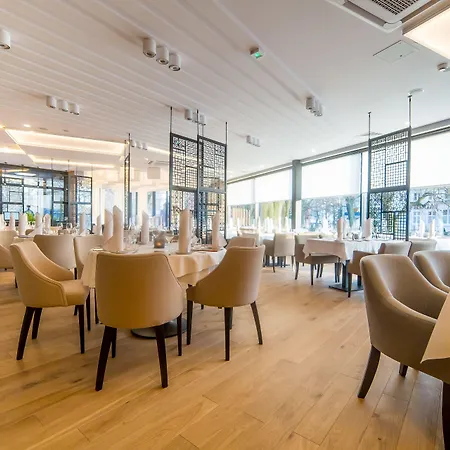 New Skanpol 3* Kolobřeh