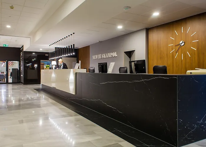 New Skanpol Hotel
