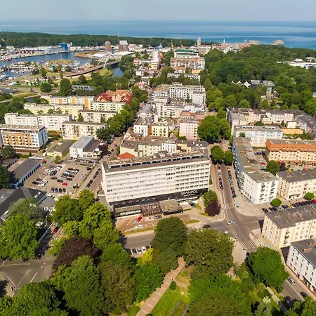 New Skanpol Hotel