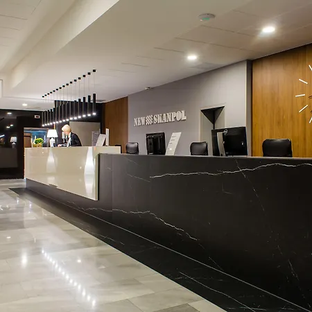 新斯干普酒店 酒店