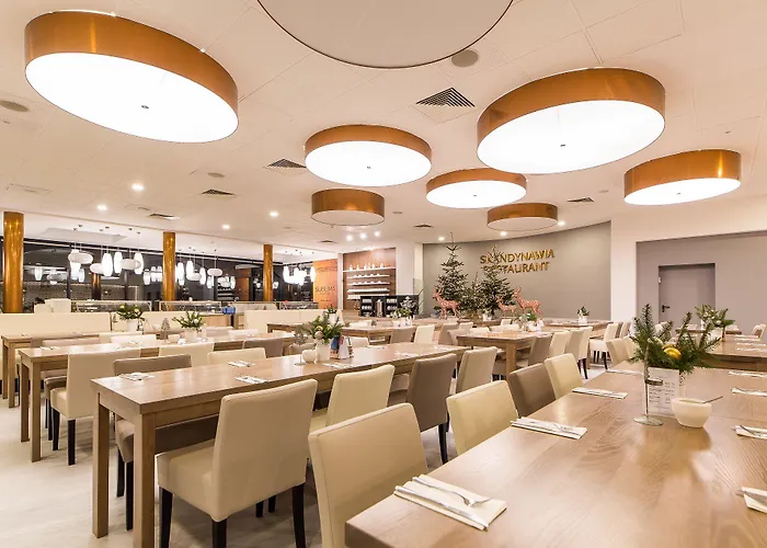 호텔 New Skanpol 3*