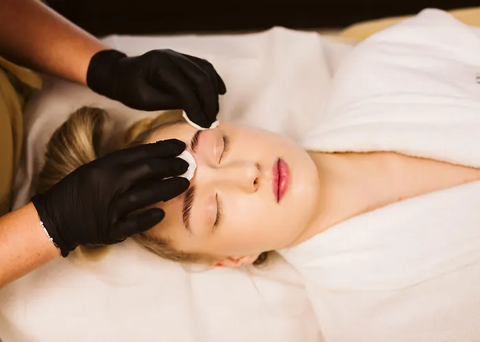 호텔 New Skanpol 코워브제크